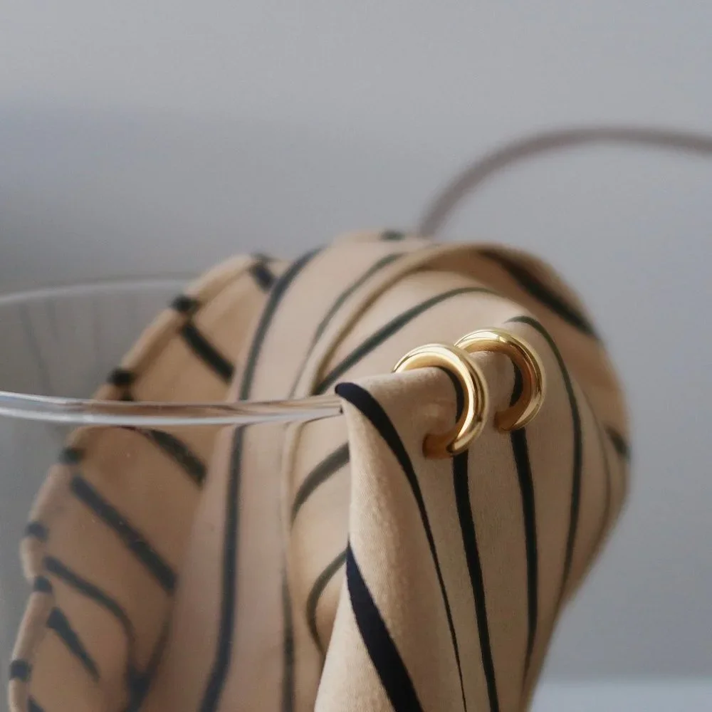 NEW 18K Gold Plated Round Tube Hoop Earrings - Picture 7 of 9